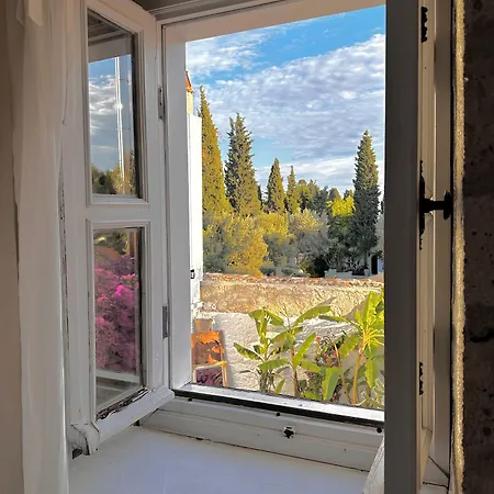 Leonidas מלון Çeşme